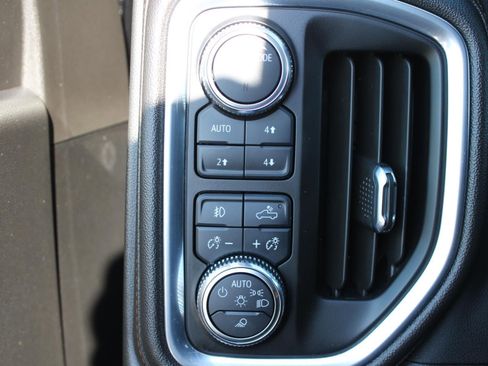 Used 2023 GMC Sierra 2500 AT4 w/ Gooseneck/5TH Wheel Package image 9