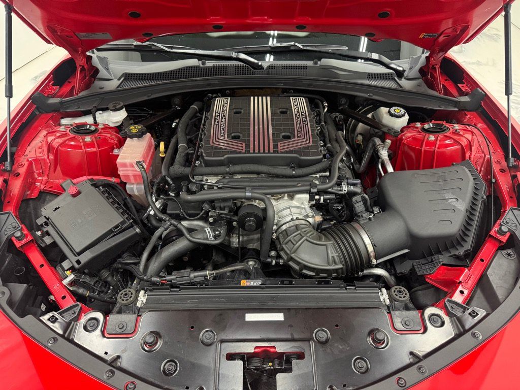 Used 2017 Chevrolet Camaro ZL1 RWD image 27
