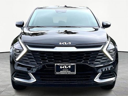Certified 2024 Kia Sportage LX image 3