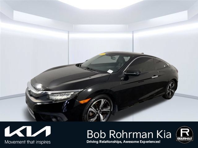 Used 2016 Honda Civic Touring image 4