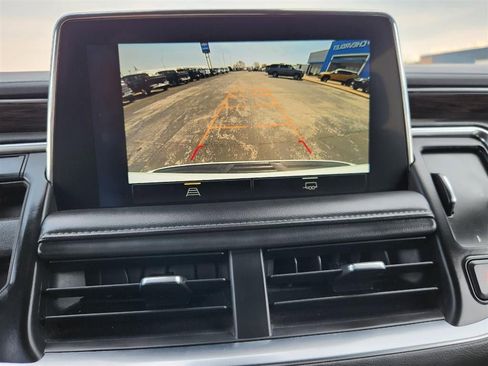 Used 2023 Chevrolet Tahoe LT image 9