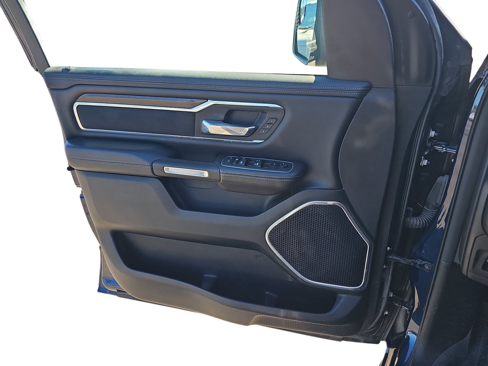 Used 2021 RAM 1500 Laramie w/ Protection Group AWD/4WD image 23