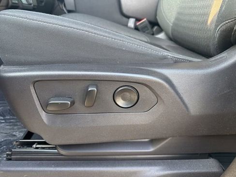 Used 2024 Chevrolet Silverado 1500 Custom Trail Boss w/ LPO, Dark Essentials Package image 15