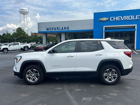 Used 2026 GMC Terrain Elevation FWD image 3