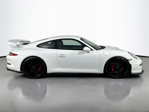 Used 2015 Porsche 911 GT3 image 8