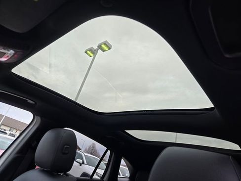 Certified 2025 Mercedes-Benz GLA 250 4MATIC image 7