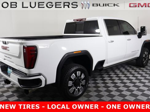 Used 2024 GMC Sierra 2500 Denali w/ Denali Reserve Package image 10
