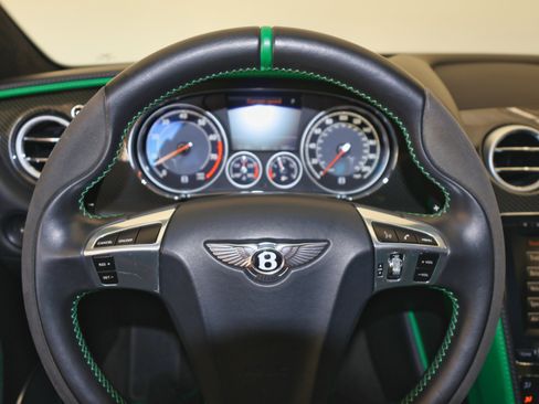 Used 2015 Bentley Continental GT3-R image 37