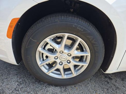 New 2026 Chrysler Pacifica Select FWD image 10