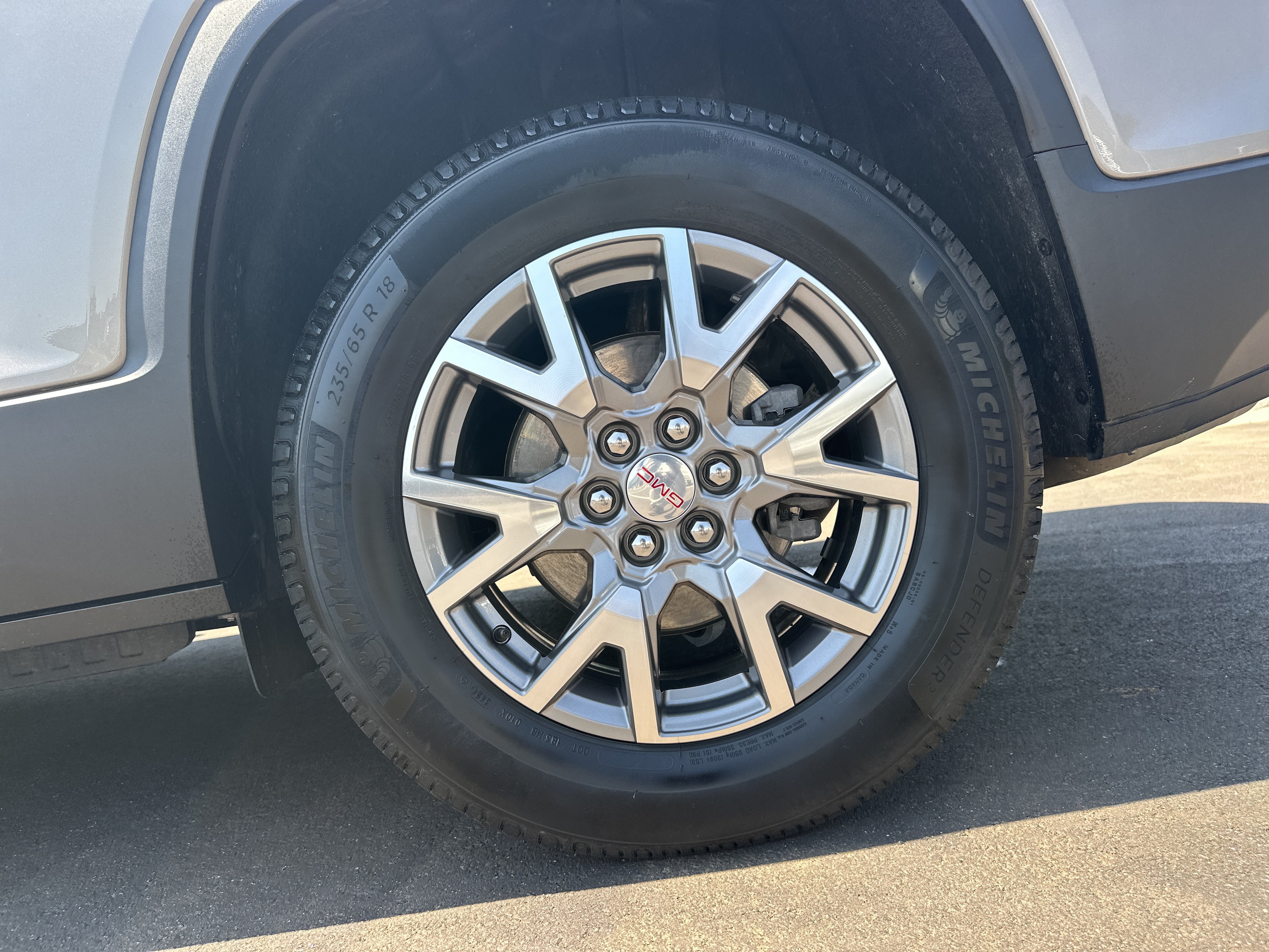 Used 2022 GMC Acadia SLT w/ Technology Package FWD image 20