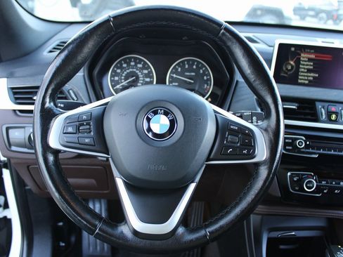 Used 2017 BMW X1 xDrive28i image 12