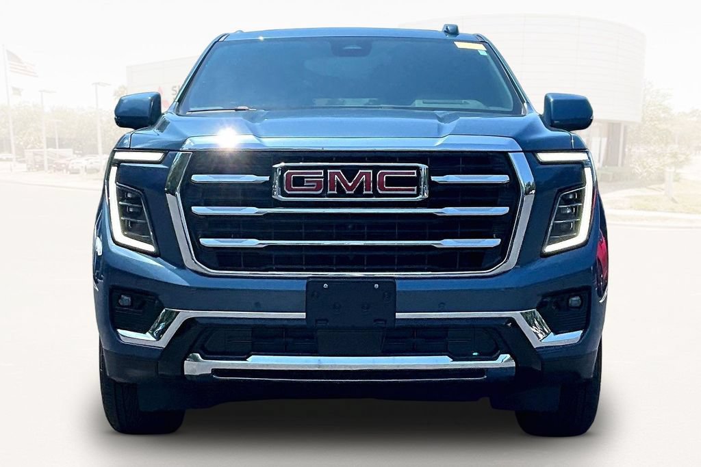 Used 2026 GMC Yukon Elevation w/ Elevation Premium Package AWD/4WD image 2