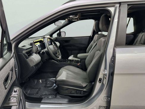 Used 2026 Subaru Outback Limited XT AWD/4WD image 22