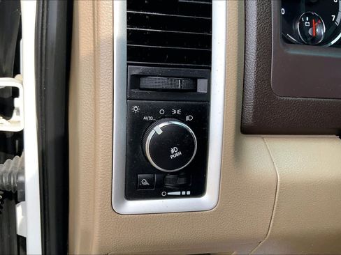 Used 2012 RAM 1500 Lone Star w/ Remote Start & Security Group RWD image 31