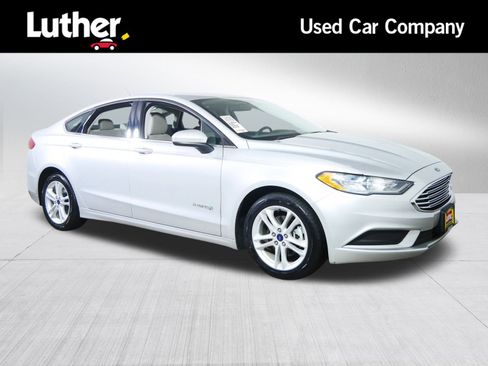 Used 2018 Ford Fusion S image 1