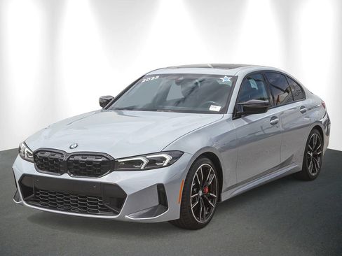 Used 2023 BMW M340i RWD image 3
