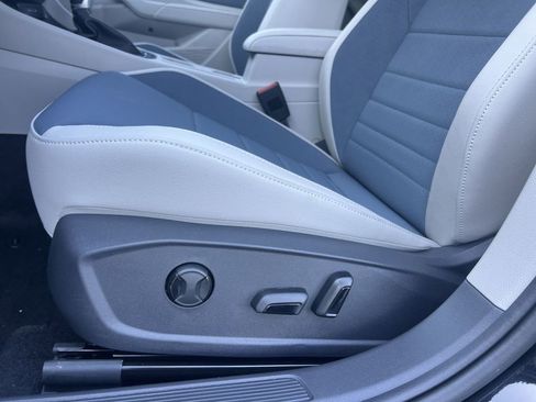 New 2026 Volkswagen Jetta SE image 12