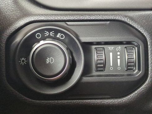 Used 2021 Jeep Wrangler Unlimited Sport AWD/4WD image 27