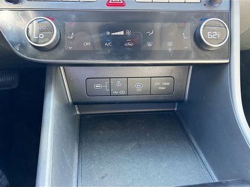 Used 2024 Hyundai Sonata SEL image 15