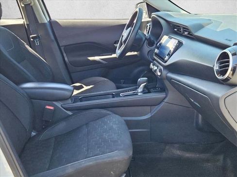 Used 2024 Nissan Kicks SV FWD image 22