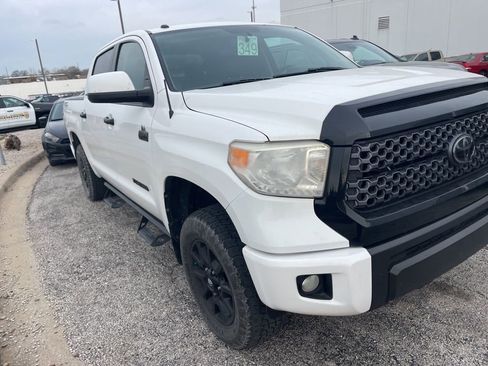 Used 2016 Toyota Tundra Limited w/ TRD Off Road Package image 3