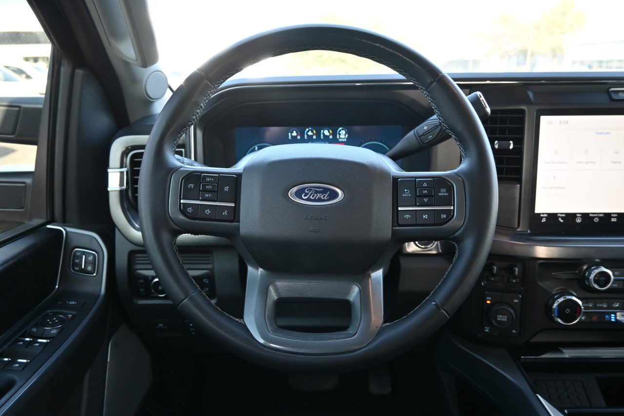 Used 2025 Ford F250 Lariat w/ Chrome Package AWD/4WD image 10