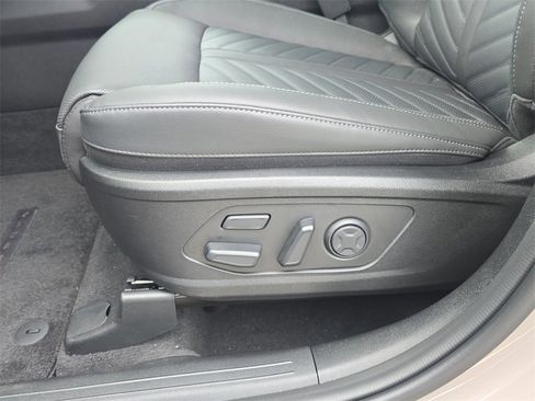 New 2025 Kia Sorento SX Prestige image 21