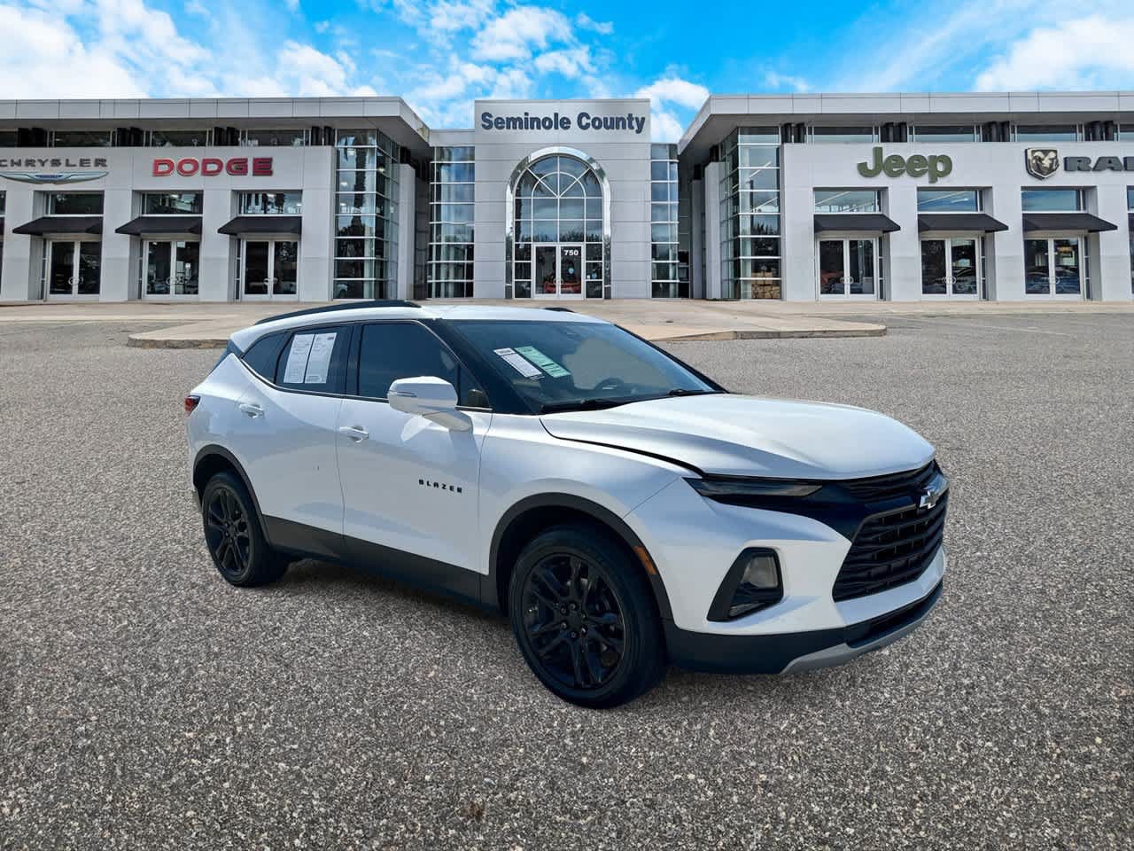 Used 2020 Chevrolet Blazer LT w/ Sound & Technology Package FWD image 1