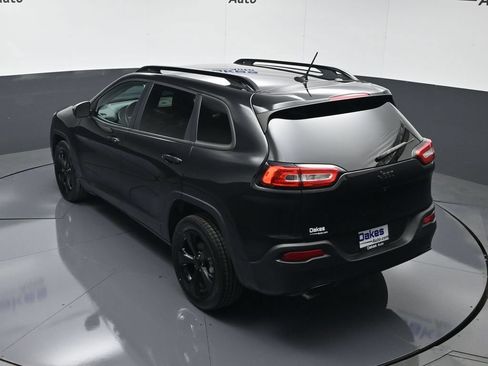 Used 2015 Jeep Cherokee Latitude w/ Comfort/Convenience Group FWD image 48