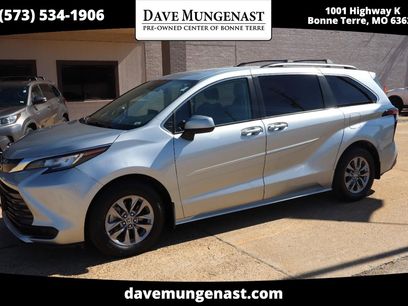 Used 2022 Toyota Sienna LE