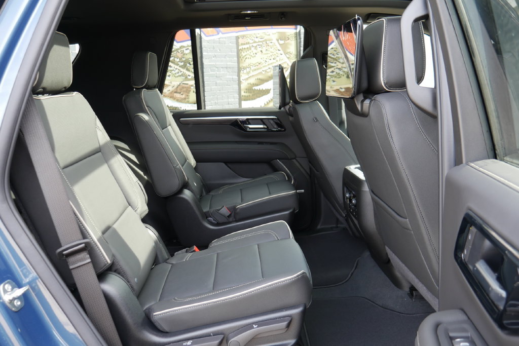 New 2026 Chevrolet Tahoe Premier AWD/4WD image 15