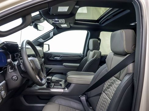 New 2026 Chevrolet Silverado 1500 ZR2 image 16