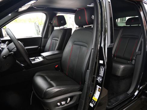 Certified 2021 Rolls-Royce Cullinan AWD/4WD image 26