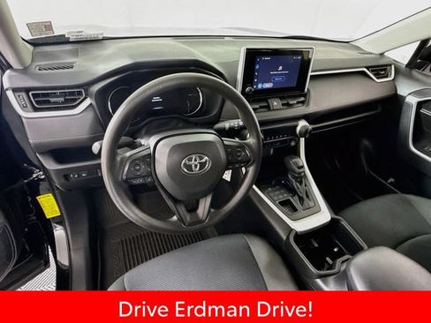 Certified 2024 Toyota RAV4 LE AWD/4WD image 7