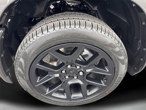 New 2026 RAM 1500 Laramie w/ Night Edition image 44
