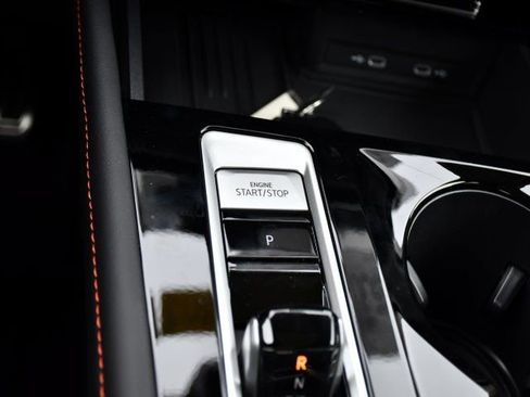 New 2026 Volkswagen Atlas Peak Edition image 14