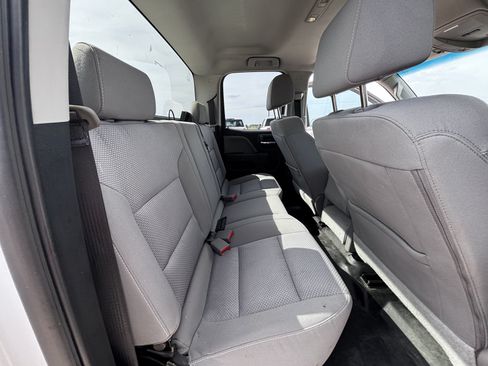 Used 2018 Chevrolet Silverado 2500 W/T w/ WT Convenience Package AWD/4WD image 15