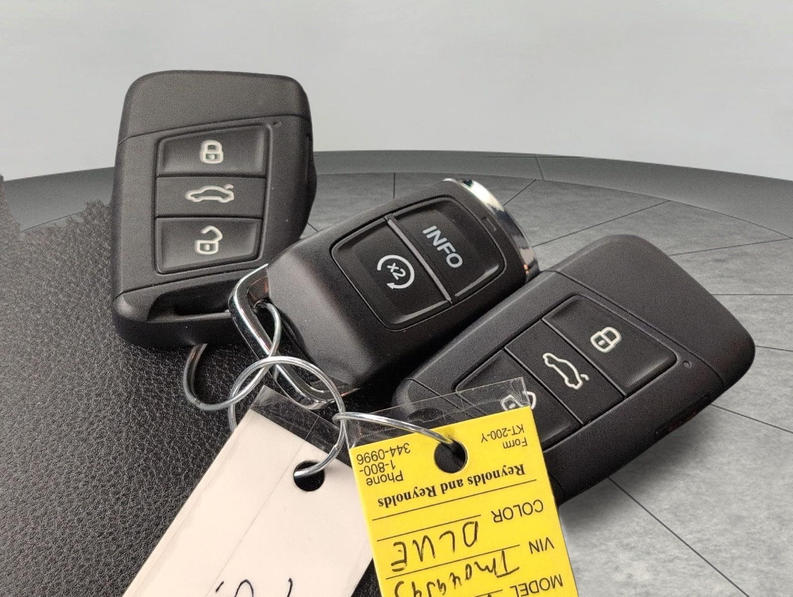 Used 2026 Volkswagen Taos S AWD/4WD image 27