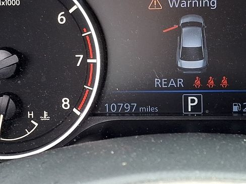 Used 2023 Nissan Altima 2.5 SR AWD/4WD image 19