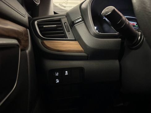 Used 2019 Honda CR-V EX image 16