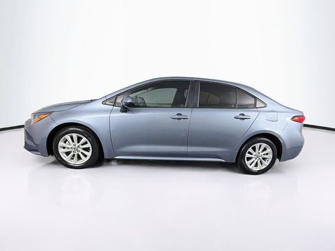 Used 2024 Toyota Corolla LE w/ LE Convenience Package FWD image 6