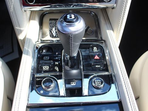 Used 2013 Bentley Mulsanne RWD image 11