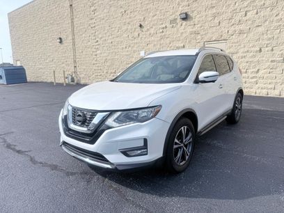 Used 2017 Nissan Rogue SL