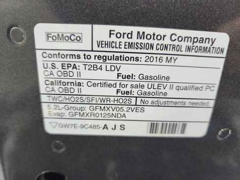 Used 2016 Ford Mustang Shelby GT350 w/ Technology Package RWD image 24