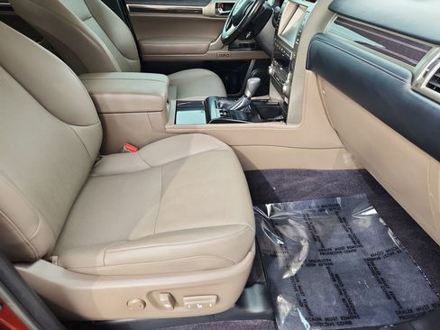 Used 2020 Lexus GX 460 Premium image 13