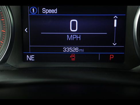 Used 2023 GMC Acadia SLE w/ Driver Convenience Package image 26