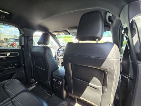 Used 2023 Ford Explorer ST AWD/4WD image 17