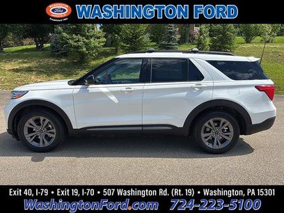Certified 2024 Ford Explorer XLT w/ Equipment Group 202A