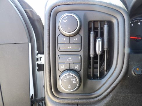 Used 2023 Chevrolet Silverado 2500 Custom w/ Infotainment Package image 13