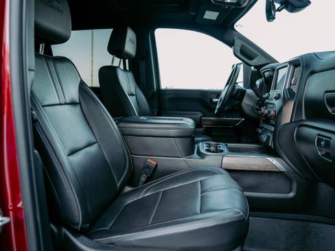 Used 2021 Chevrolet Silverado 3500 High Country w/ Z71 Off-Road Package image 17